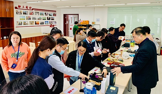 香港正版全年资料