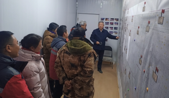 张恒董事长赴宝塔山±800千伏换流站工程调研指导